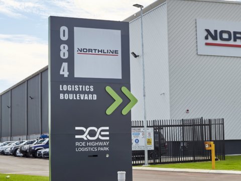 Roe Highway Logistics Park Signage